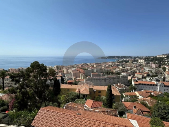 MENTON – TERRES CHAUDES: APPARTEMENT 2P AVEC VUE MER PANORAMIQUE –  GARAGE et CAVE