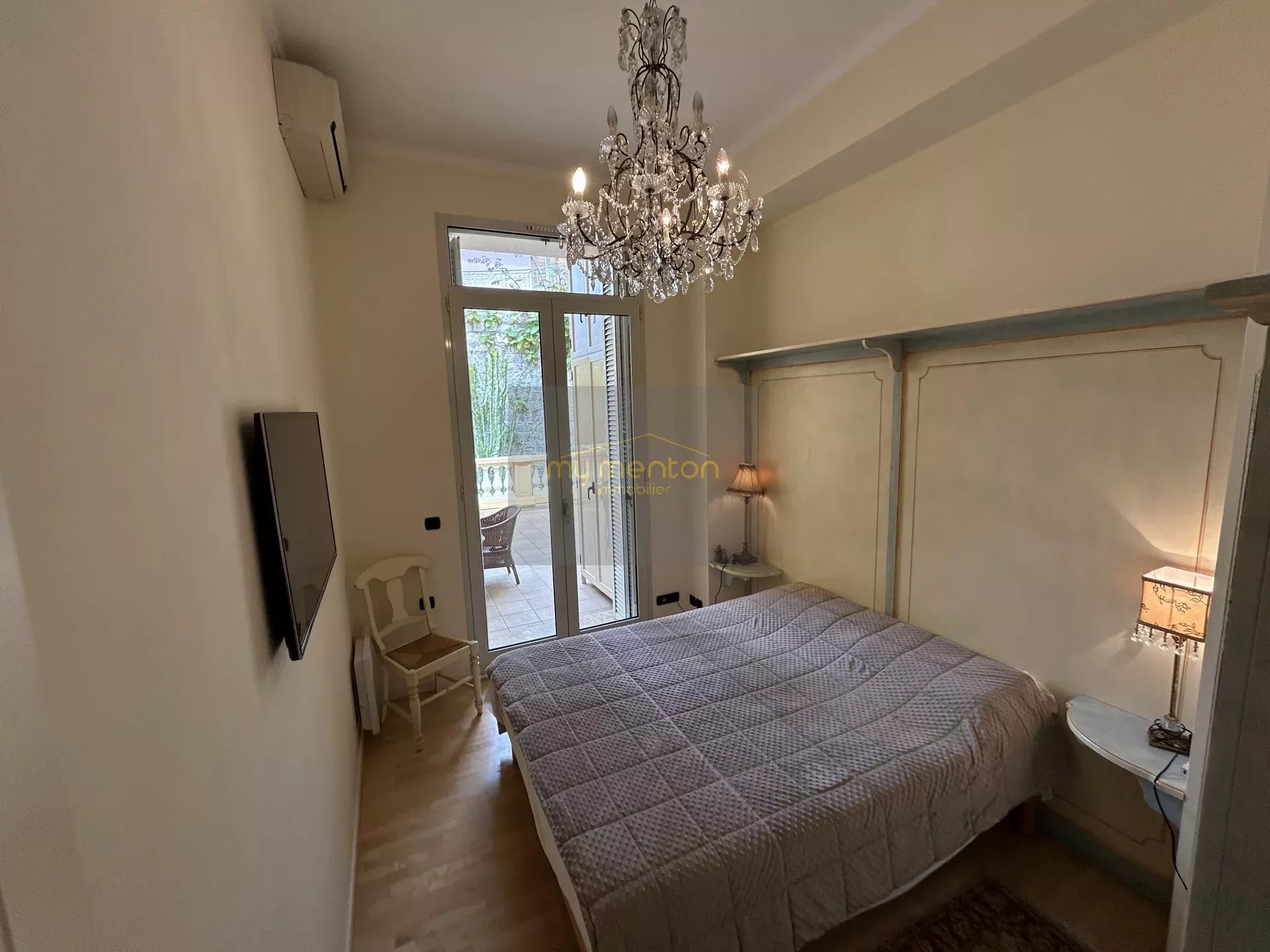 Menton Garavan – Luxueux 3 pièces avec vastes terrasses, vue mer panoramique