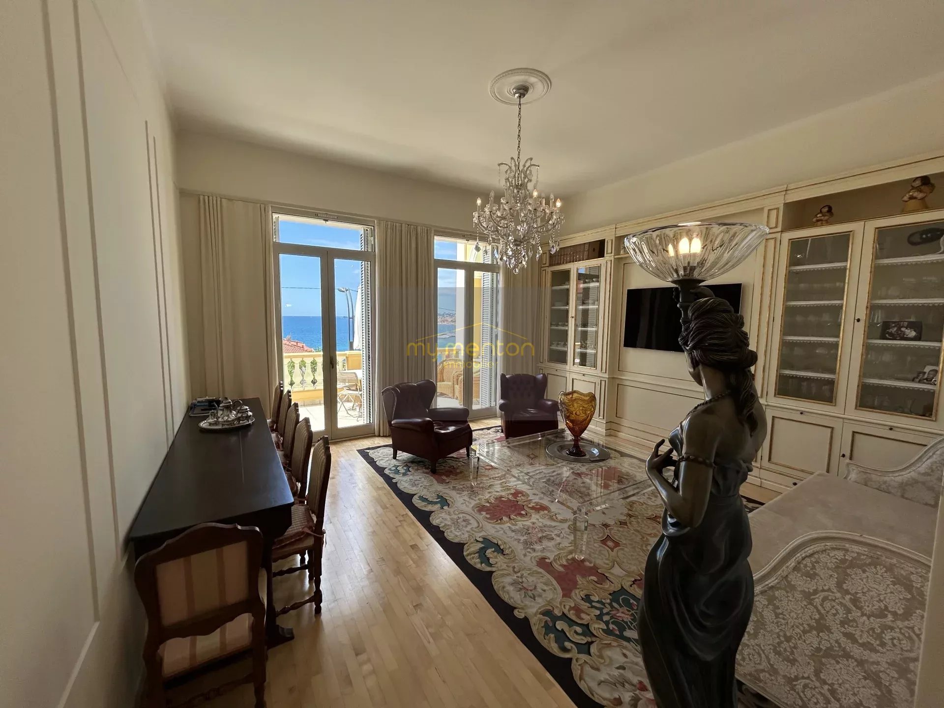 Menton Garavan – Luxueux 3 pièces avec vastes terrasses, vue mer panoramique