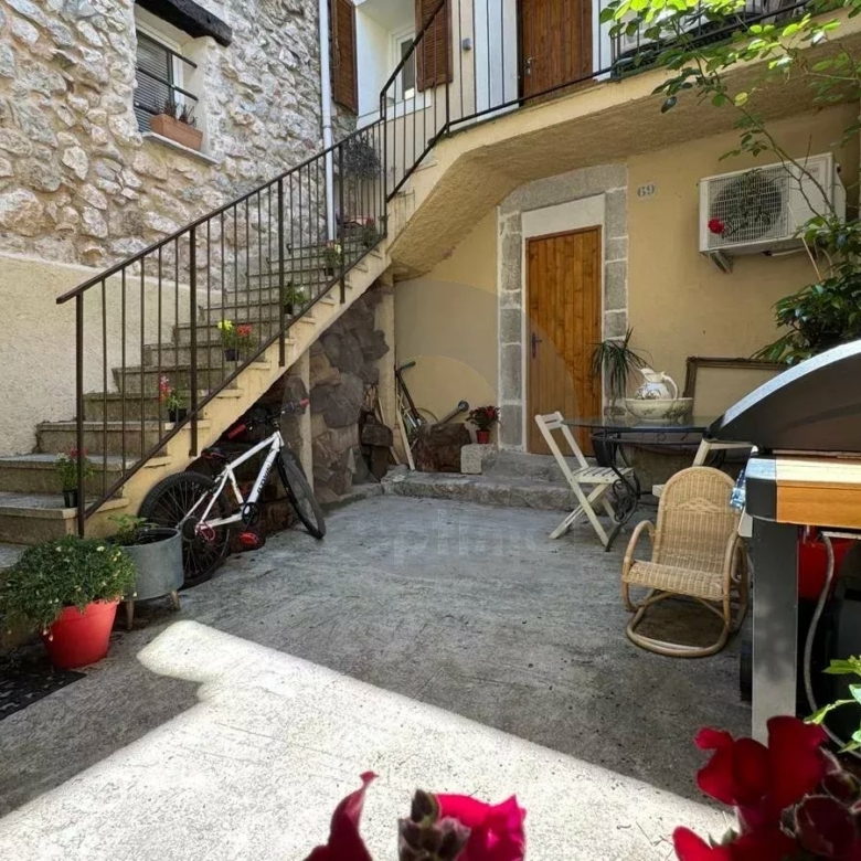 MAISON DE VILLAGE 90M2 4P TERRASSE GORBIO