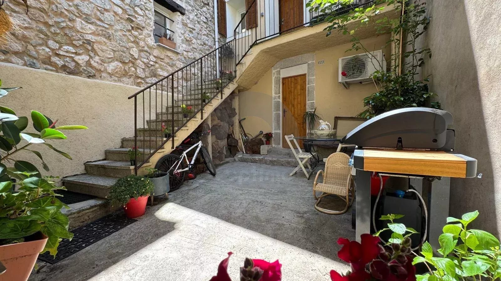MAISON DE VILLAGE 90M2 4P TERRASSE GORBIO