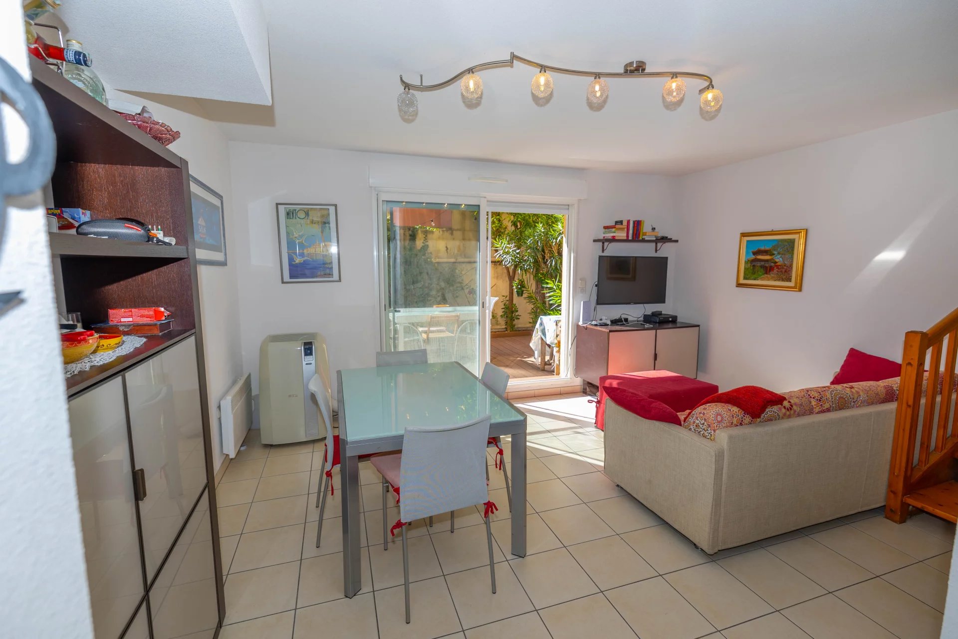 Charmant duplex 3 pièces avec terrasse et parking – Menton centre