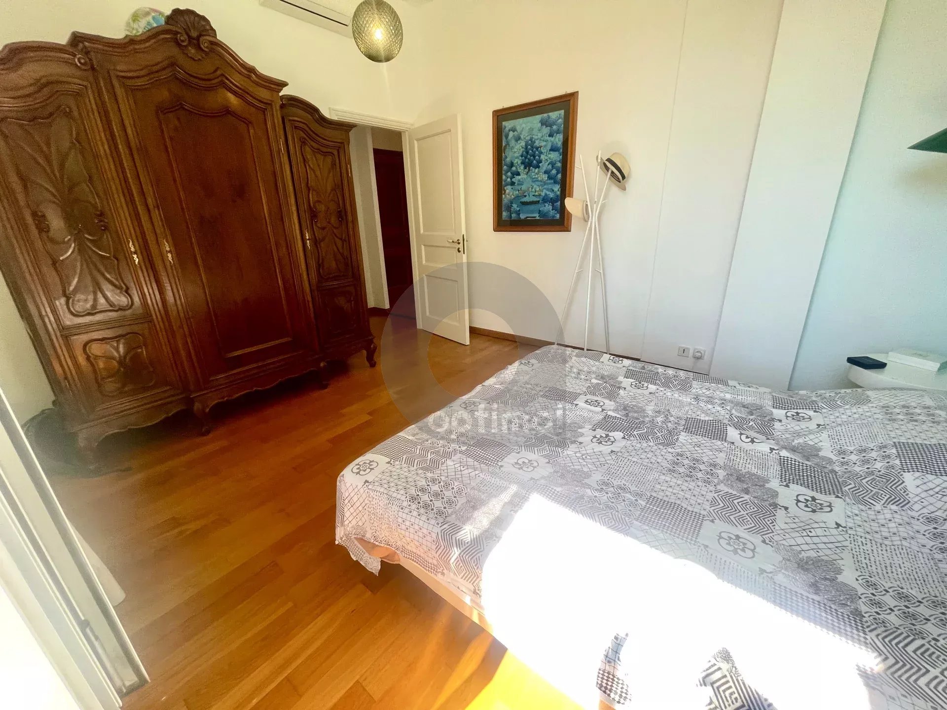 Exclusivité : Menton Centre charmant 3P