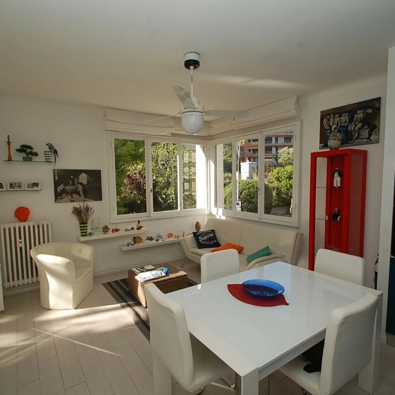 Menton Centenaire appartement d’angle