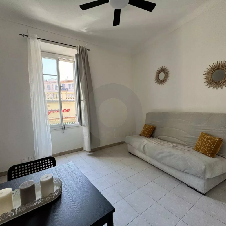 LOCATION STUDIO MENTON CENTRE