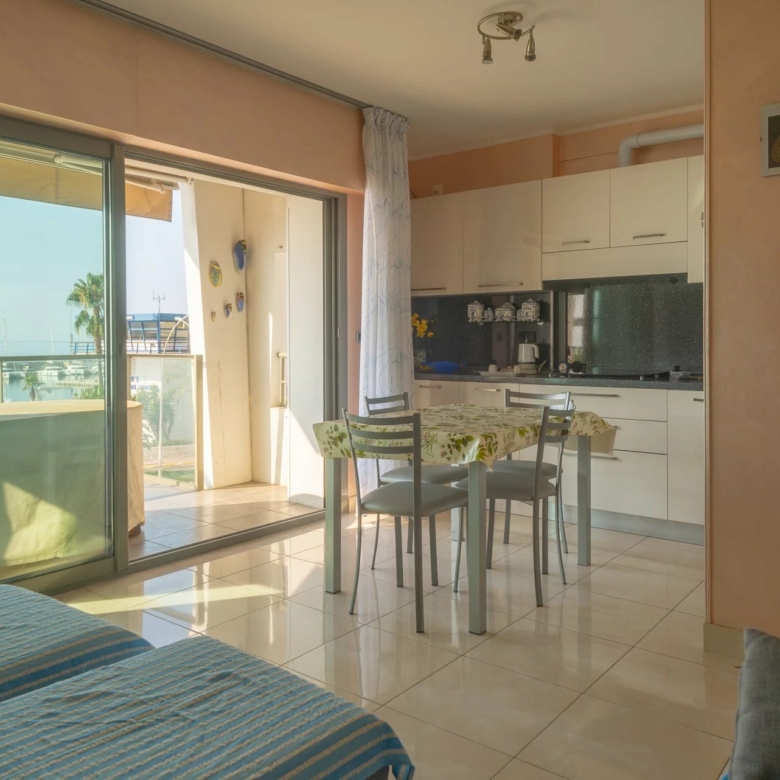 MENTON GARAVAN FRONT DE MER