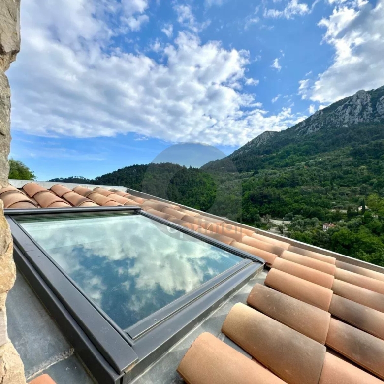 VENTE MAISON DE VILLAGE 2 PIÈCES GORBIO
