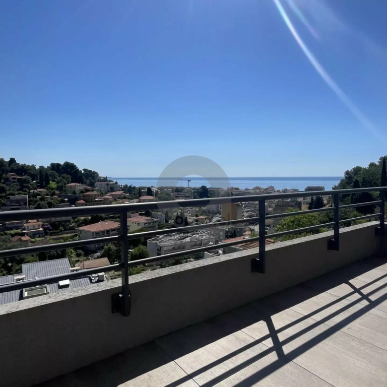 A LOUER : RCM – 2P TERRASSE VUE MER PARKING