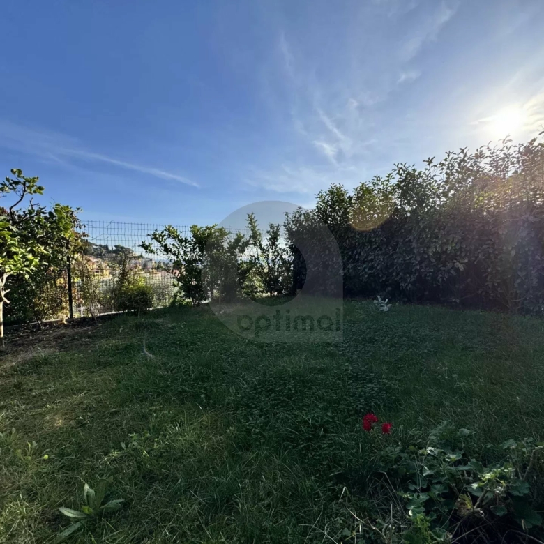 2 PIÈCES ROQUEBRUNE VUE MER JARDIN TERRASSE GARAGES