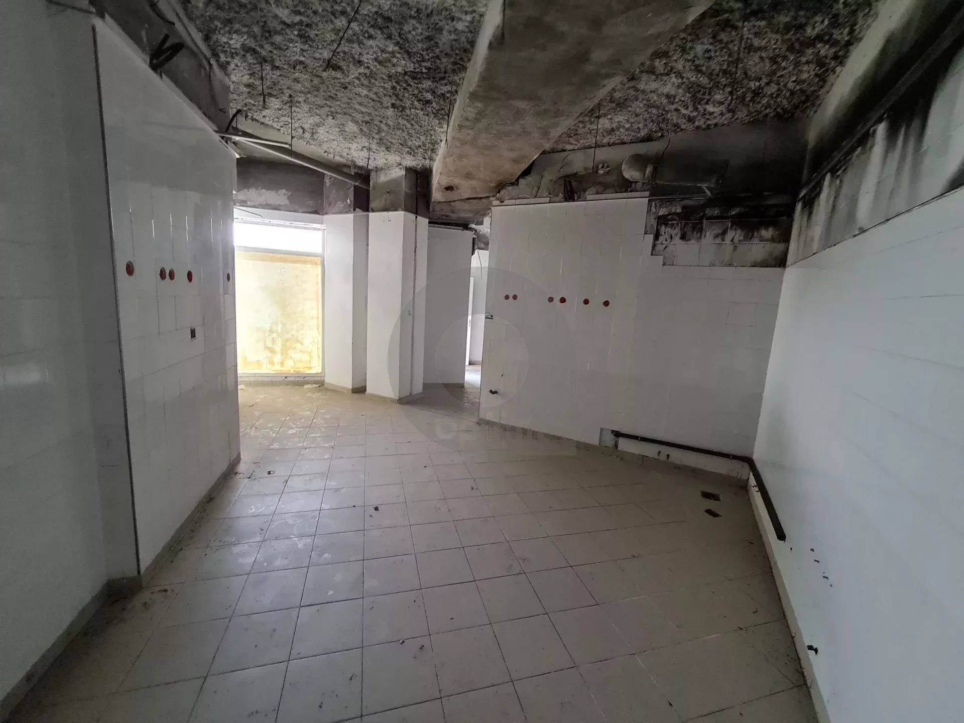 A LOUER : Local commercial 75 m² – Bord de mer de Menton
