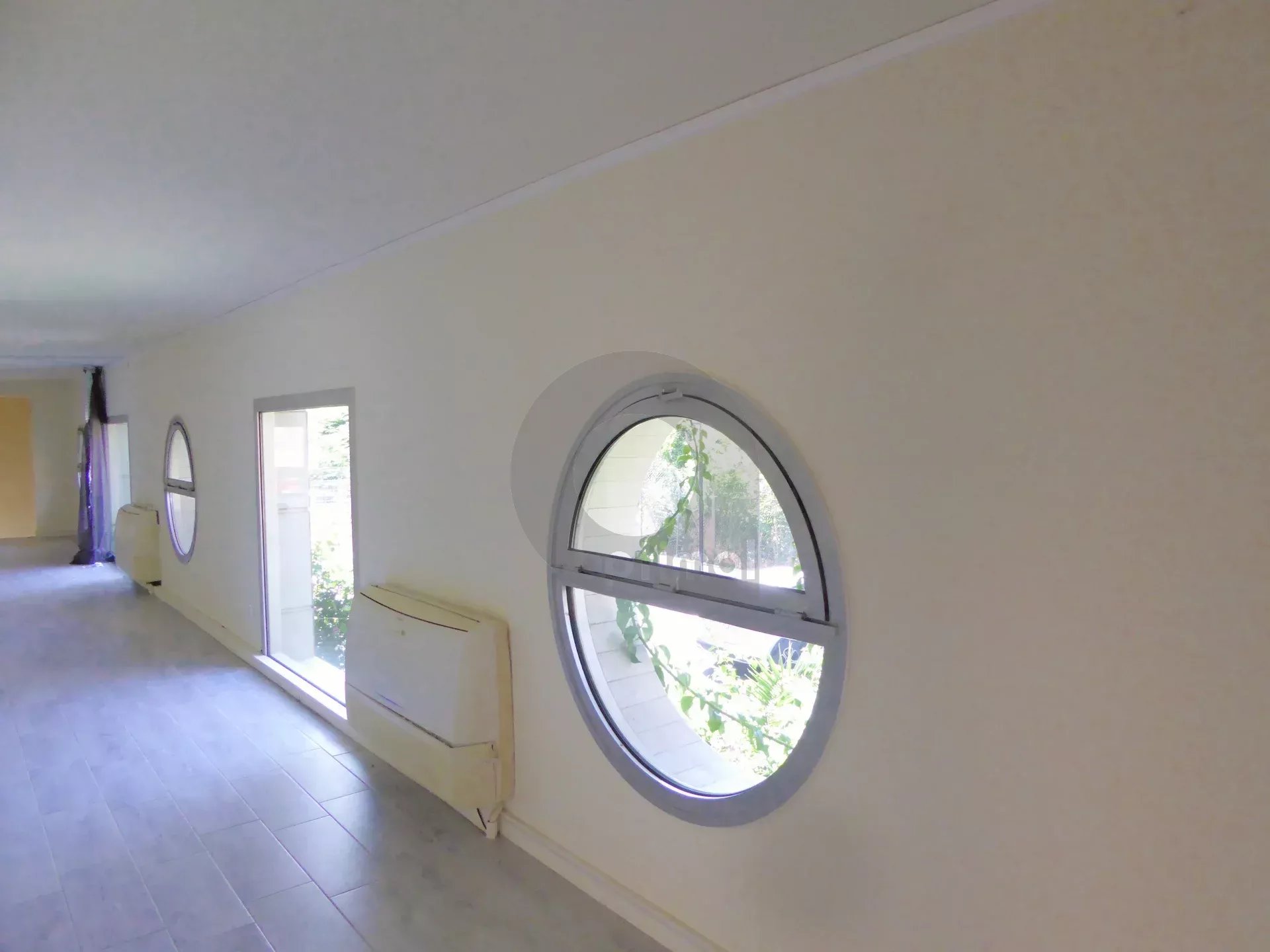 MENTON EXCLUSIVITE LOCAUX PROFESSIONNELS 212 M2