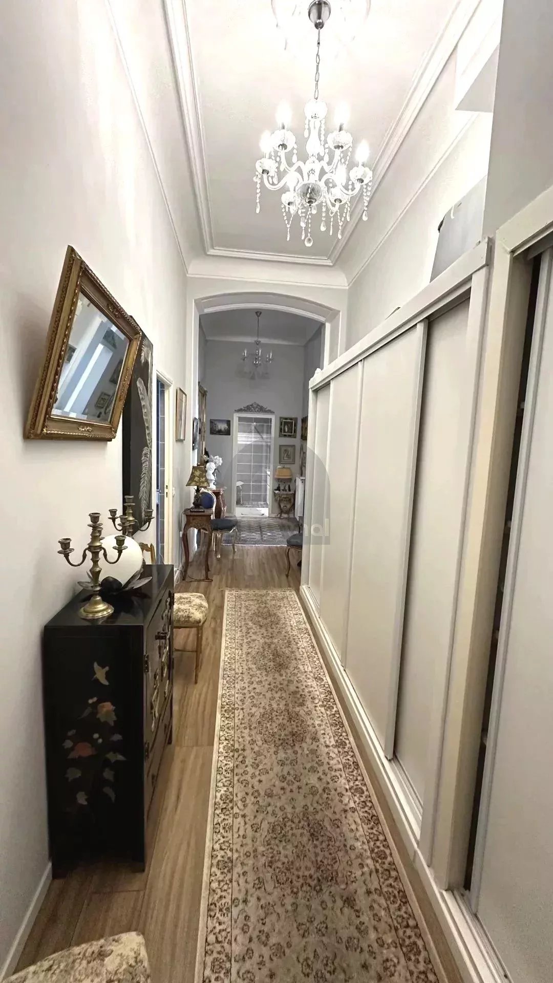 MENTON QUARTIER RIVIERA: VENTE DE LA NUE-PROPRIETE D’UN TRES BEL APPARTEMENT AVEC PARKING