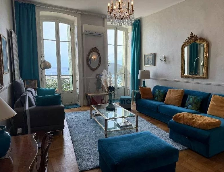 Appartement d’exception – Centre de Menton / Front de Mer