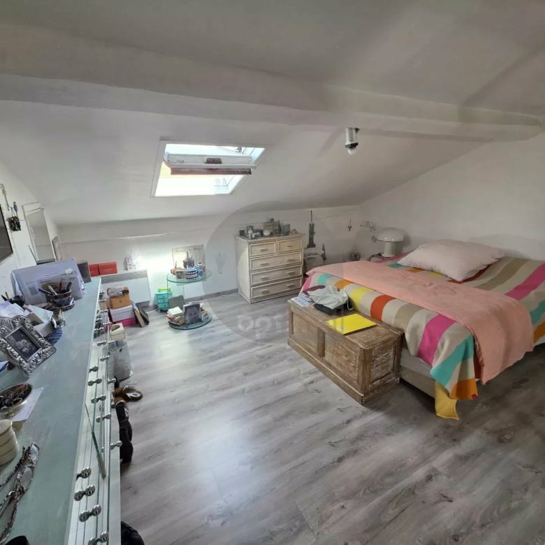 APPARTEMENT TROIS PIECES MENTON MAIRIE DERNIER ETAGE