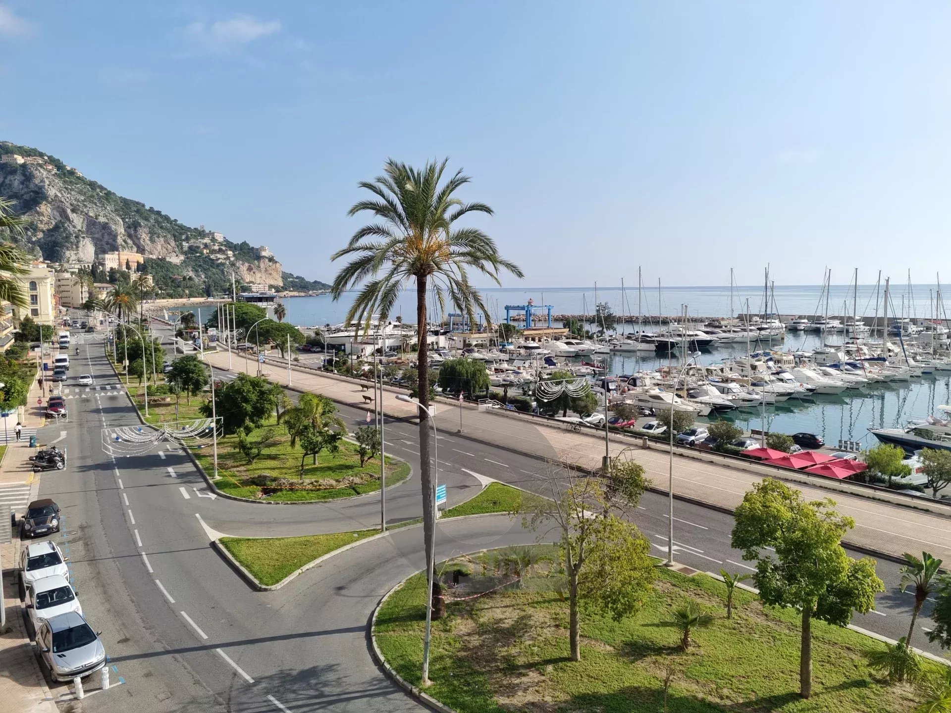 MENTON GARAVAN appartement terrasse front de mer