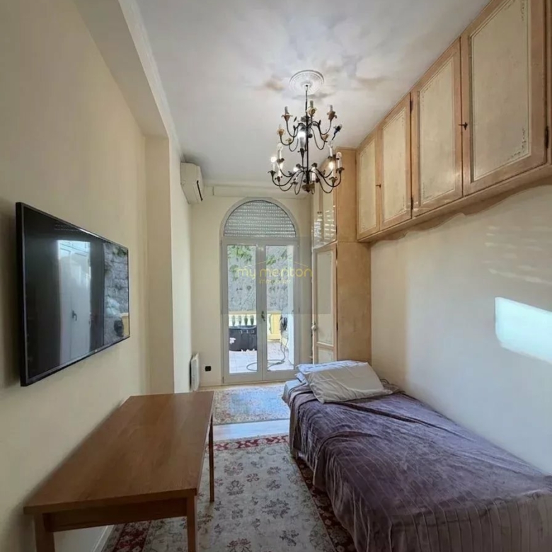 Menton Garavan – Luxueux 3 pièces avec vastes terrasses, vue mer panoramique