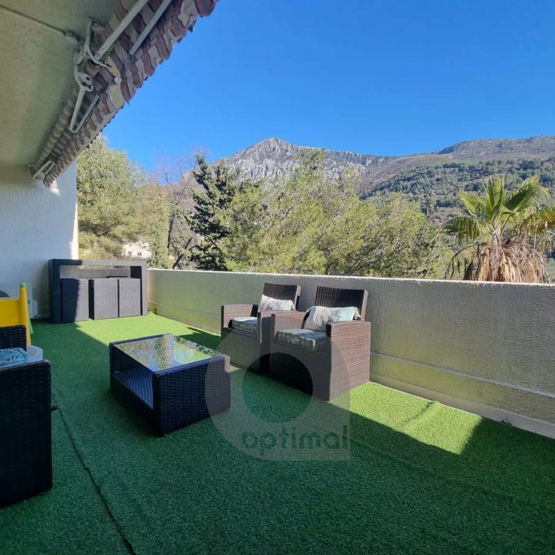CASTELLAR – villa à 250 mètres de Menton