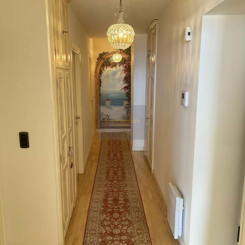 Menton Garavan – Luxueux 3 pièces avec vastes terrasses, vue mer panoramique