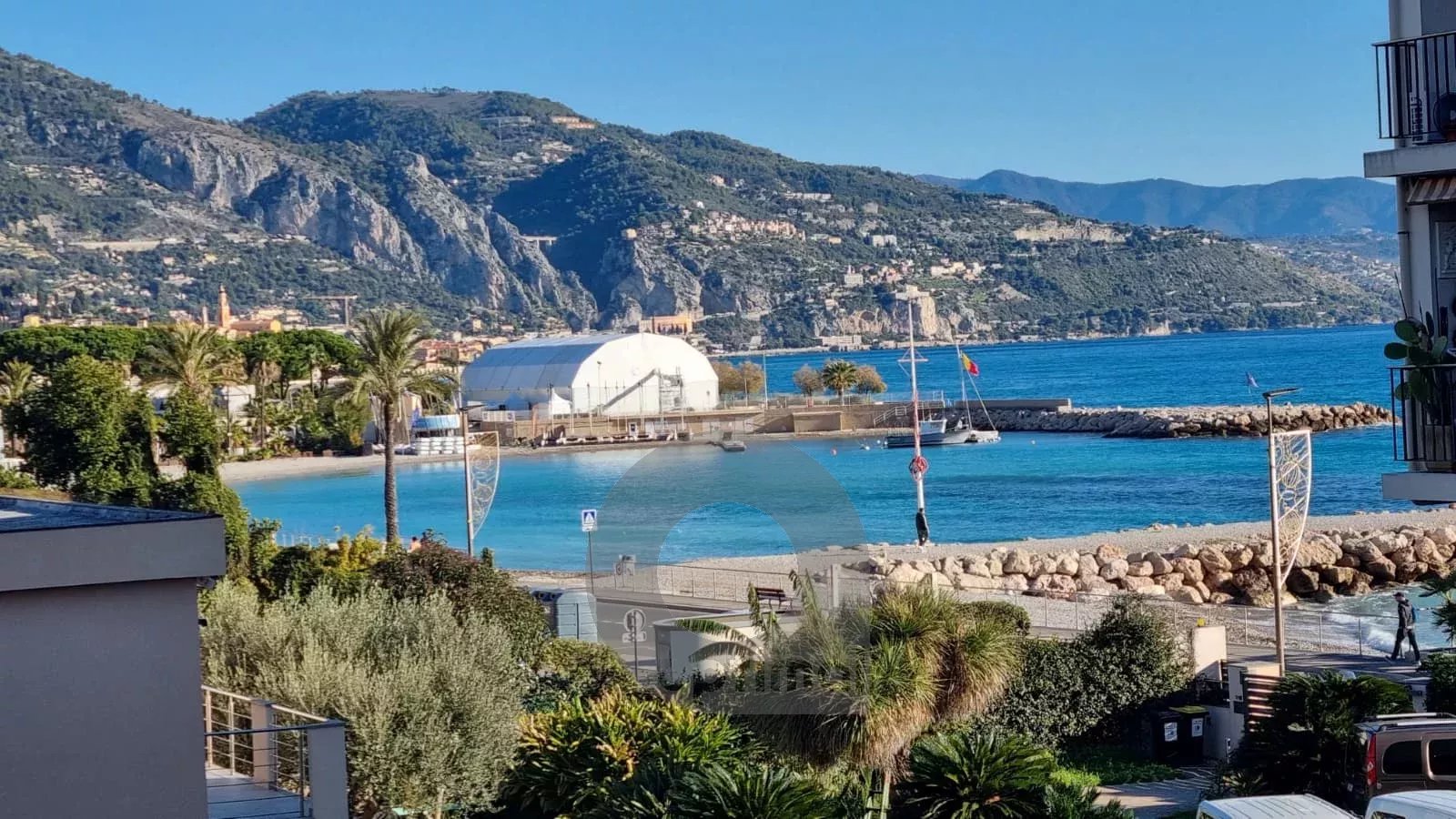 86fbce2591b4d102f88d5e5e86a50732_cd1e65256c_1600-original-172718-0.jpg ROQUEBRUNE CAP MARTIN – RESIDENCE FRONT DE MER AVEC PISCINE