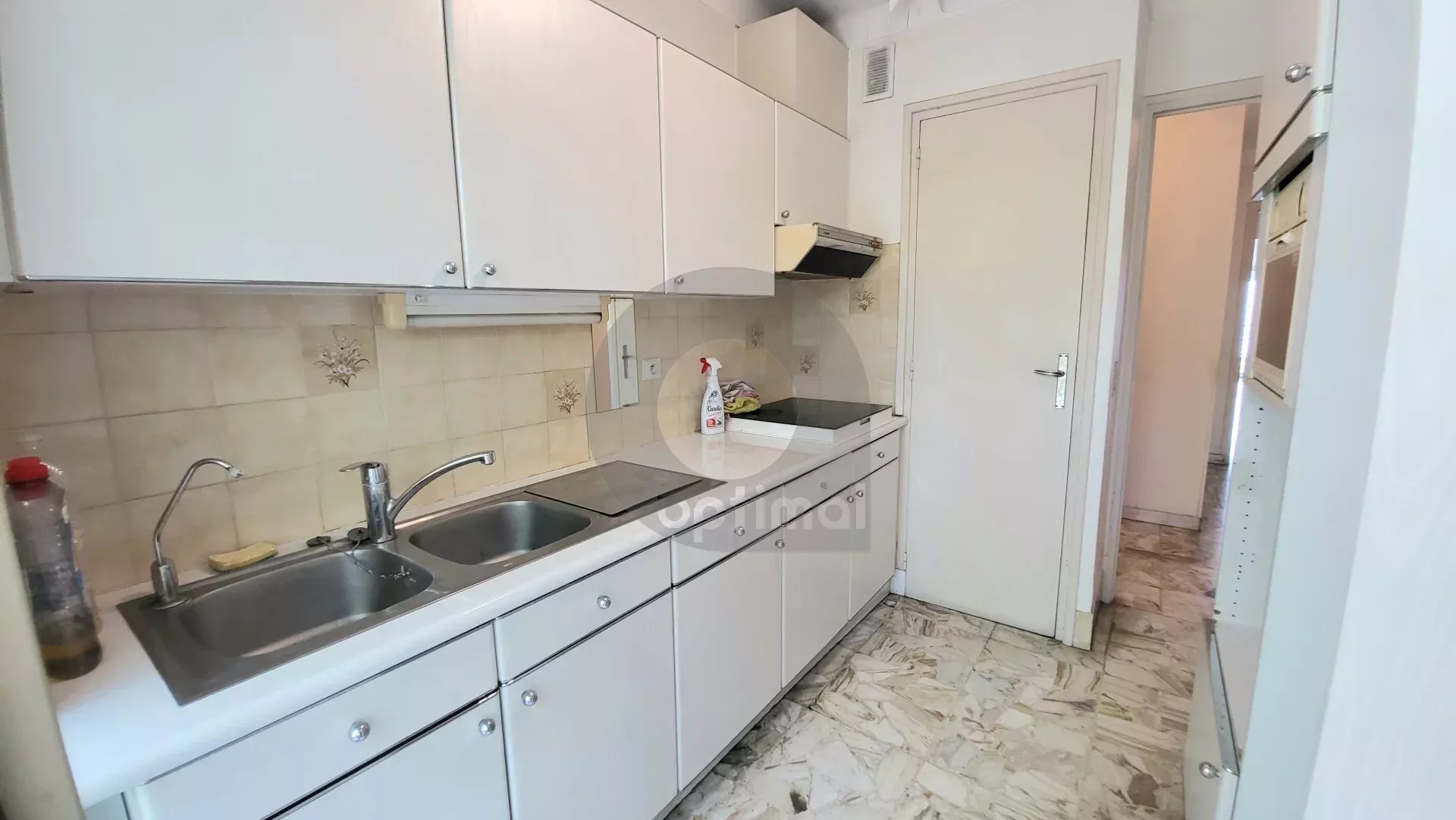 Appartement Front de Mer – Menton – Proche Solenzara