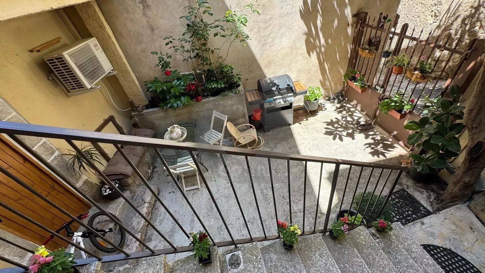 MAISON DE VILLAGE 90M2 4P TERRASSE GORBIO