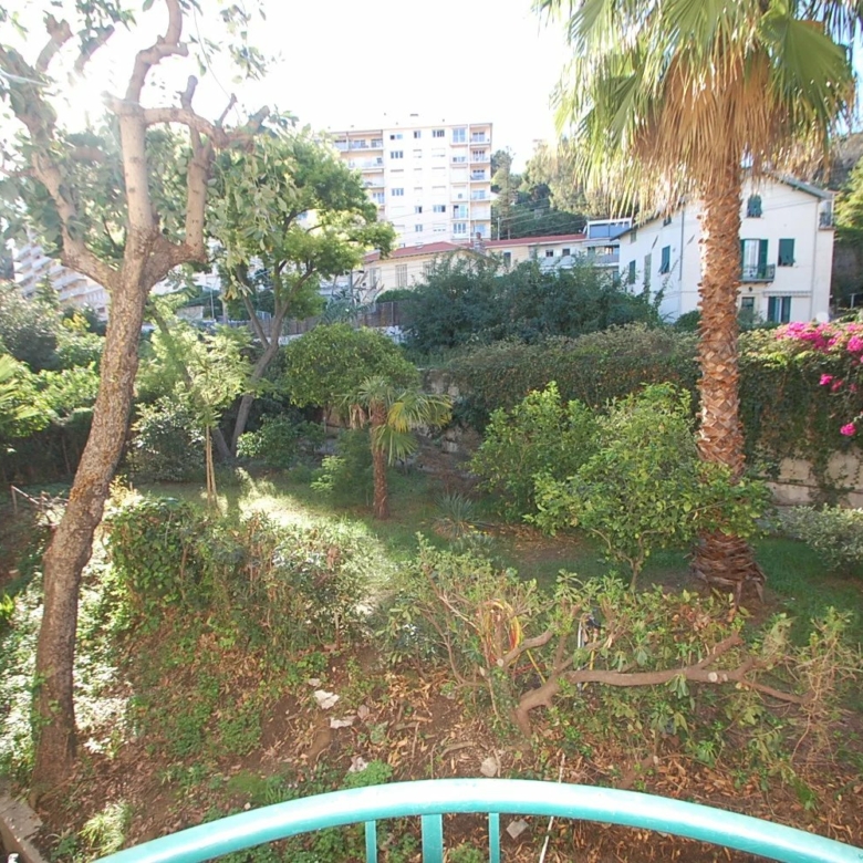 Menton Centenaire appartement d’angle