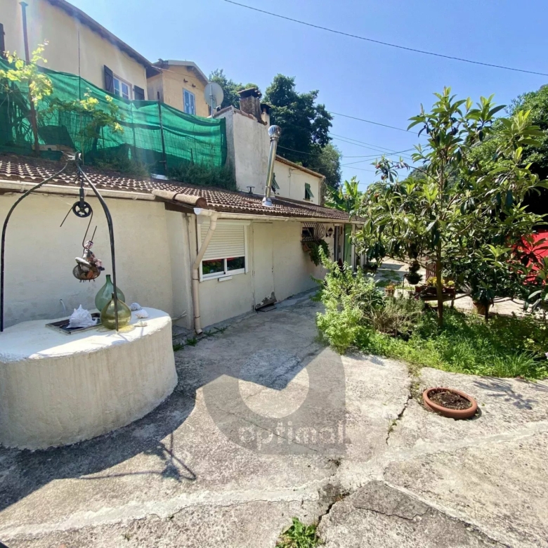 Maison individuelle 4 pièces – Terrasse & Piscine – Accès pédestre