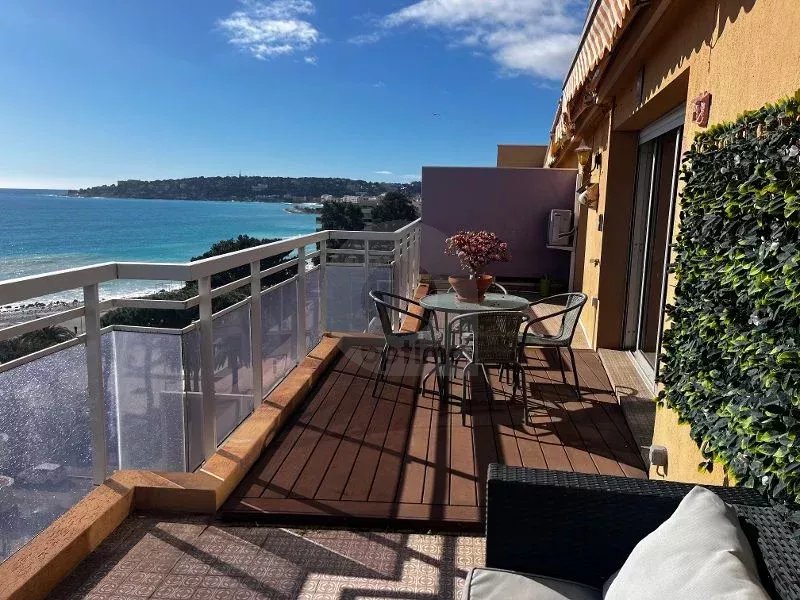 RARE – DERNIER ETAGE