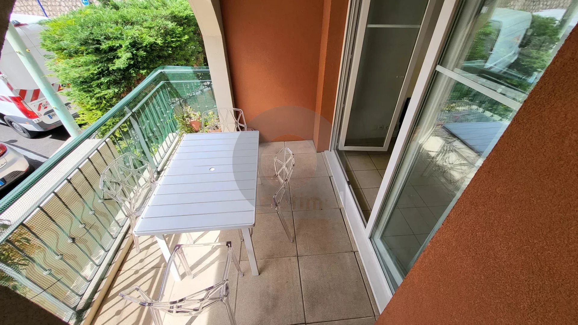 Menton centre ville –  Appartement 2 Pièces – terrasse et parking