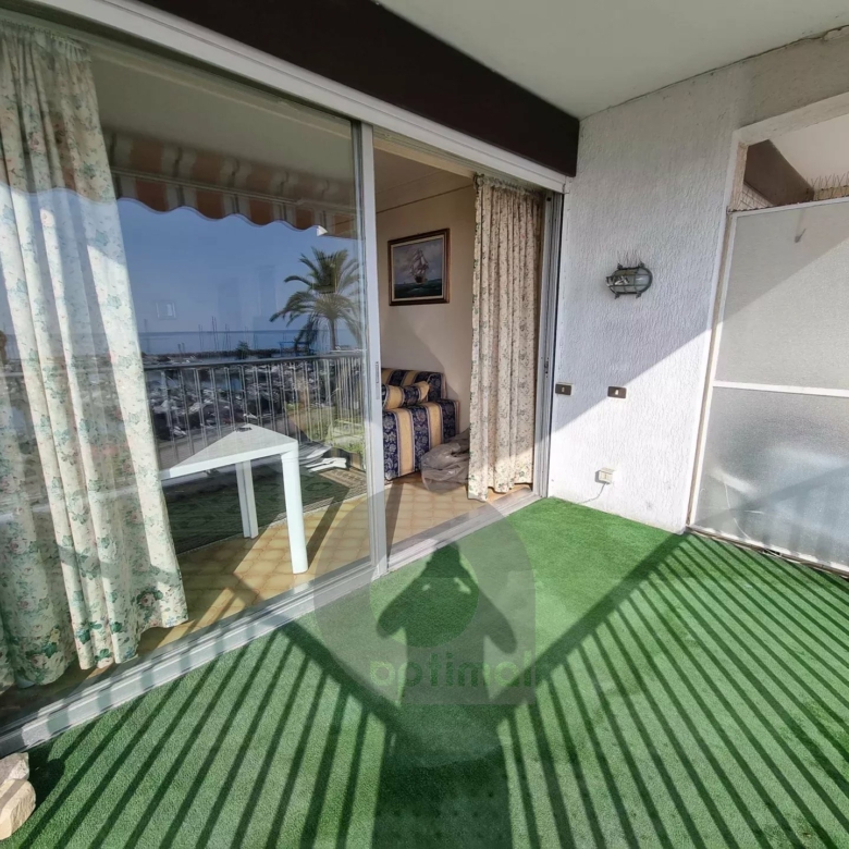 MENTON GARAVAN appartement terrasse front de mer