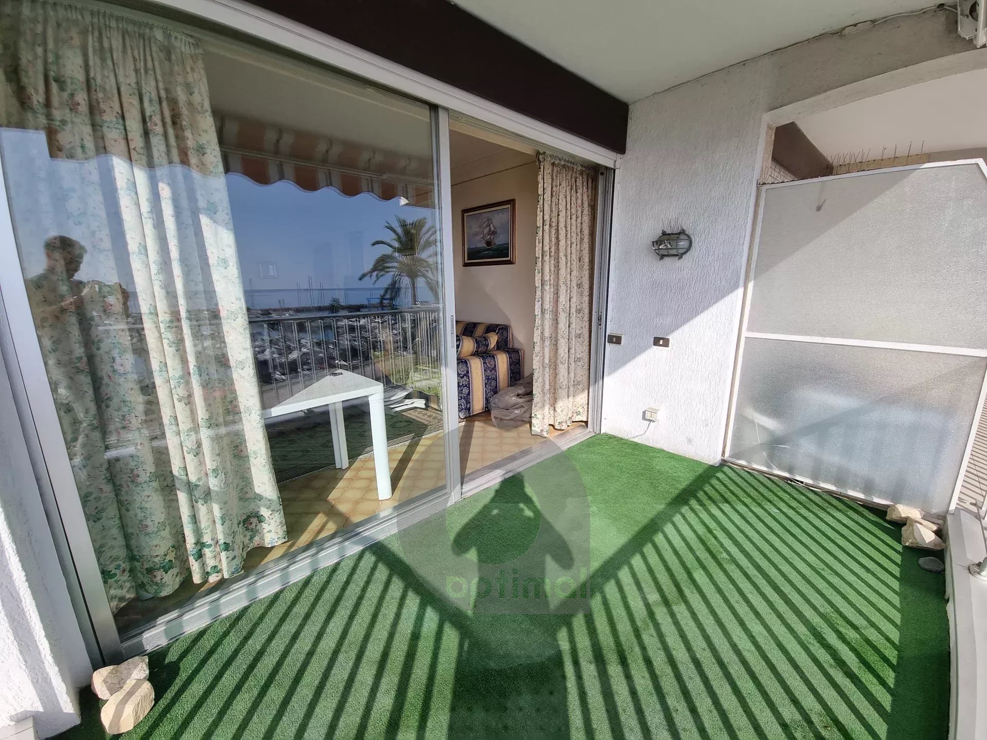 MENTON GARAVAN appartement terrasse front de mer