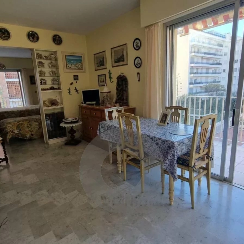 ROQUEBRUNE CAP MARTIN – RESIDENCE FRONT DE MER AVEC PISCINE