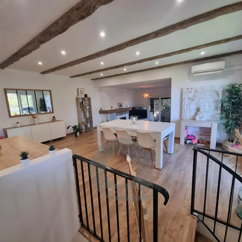 CASTELLAR – villa à 250 mètres de Menton
