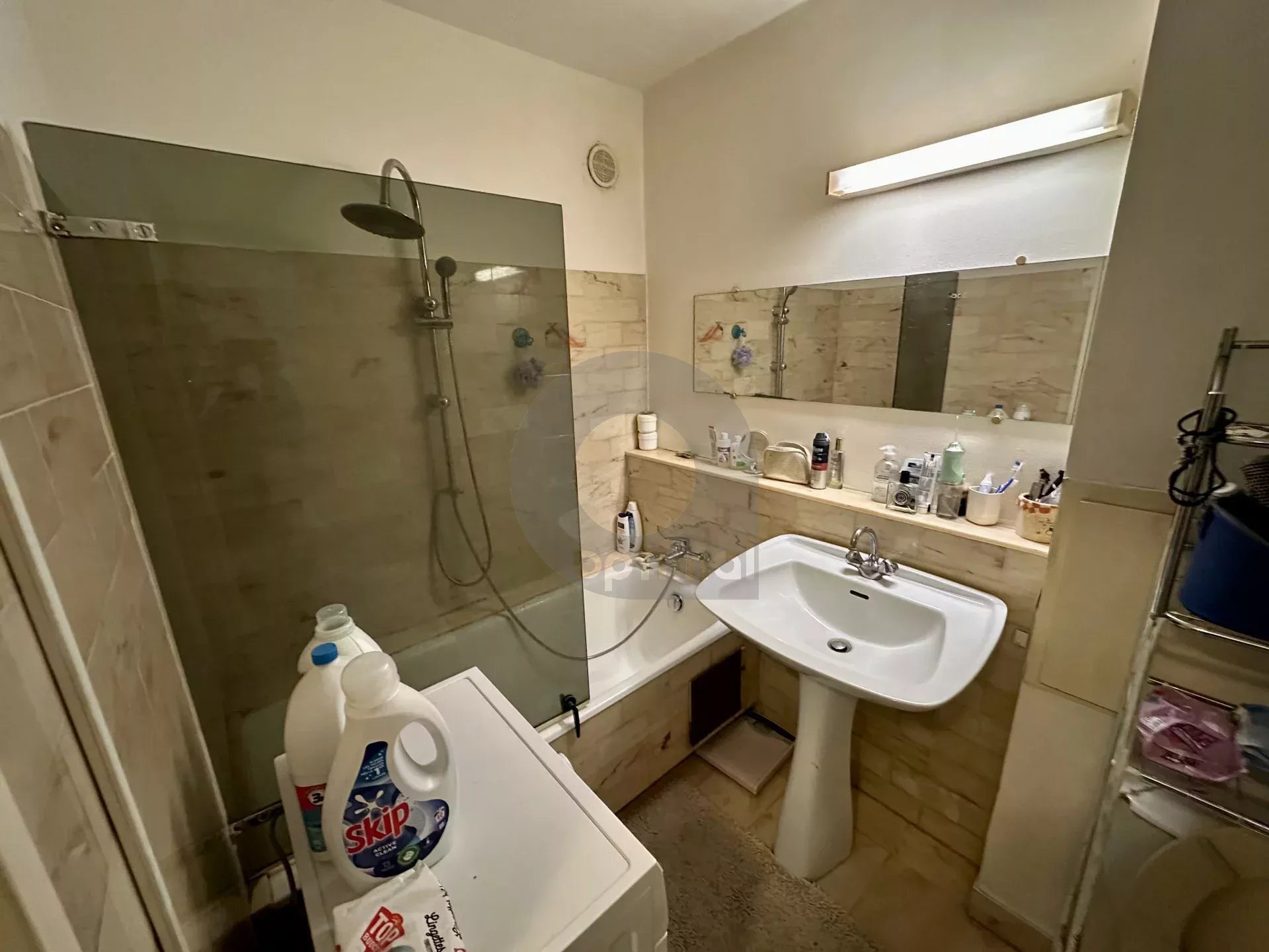 Studio Menton centre proche mer