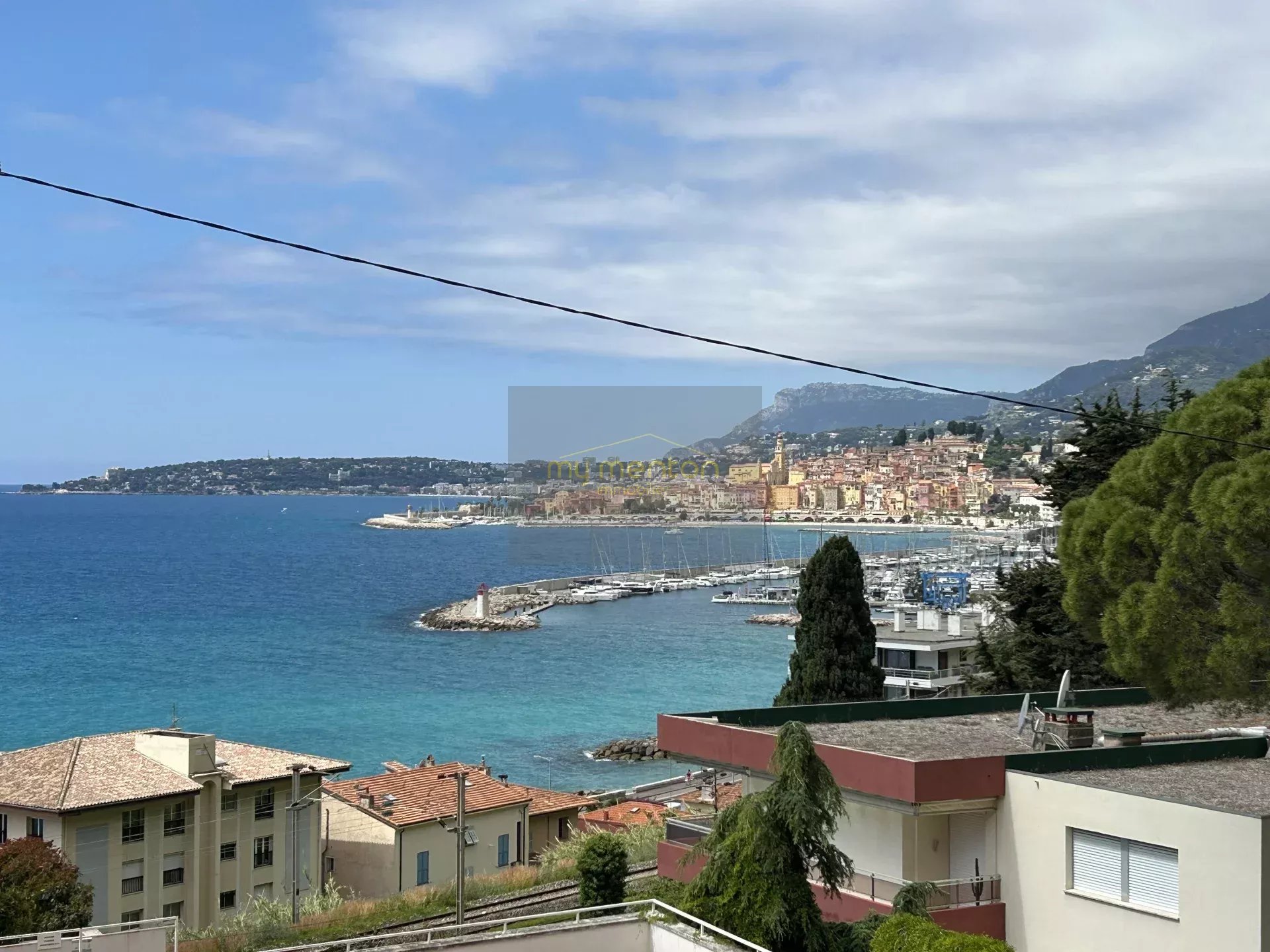 959799921e269918f8596fad73369155_bbe952db45_1920-original-174429-0.jpg Menton Garavan – Luxueux 3 pièces avec vastes terrasses, vue mer panoramique