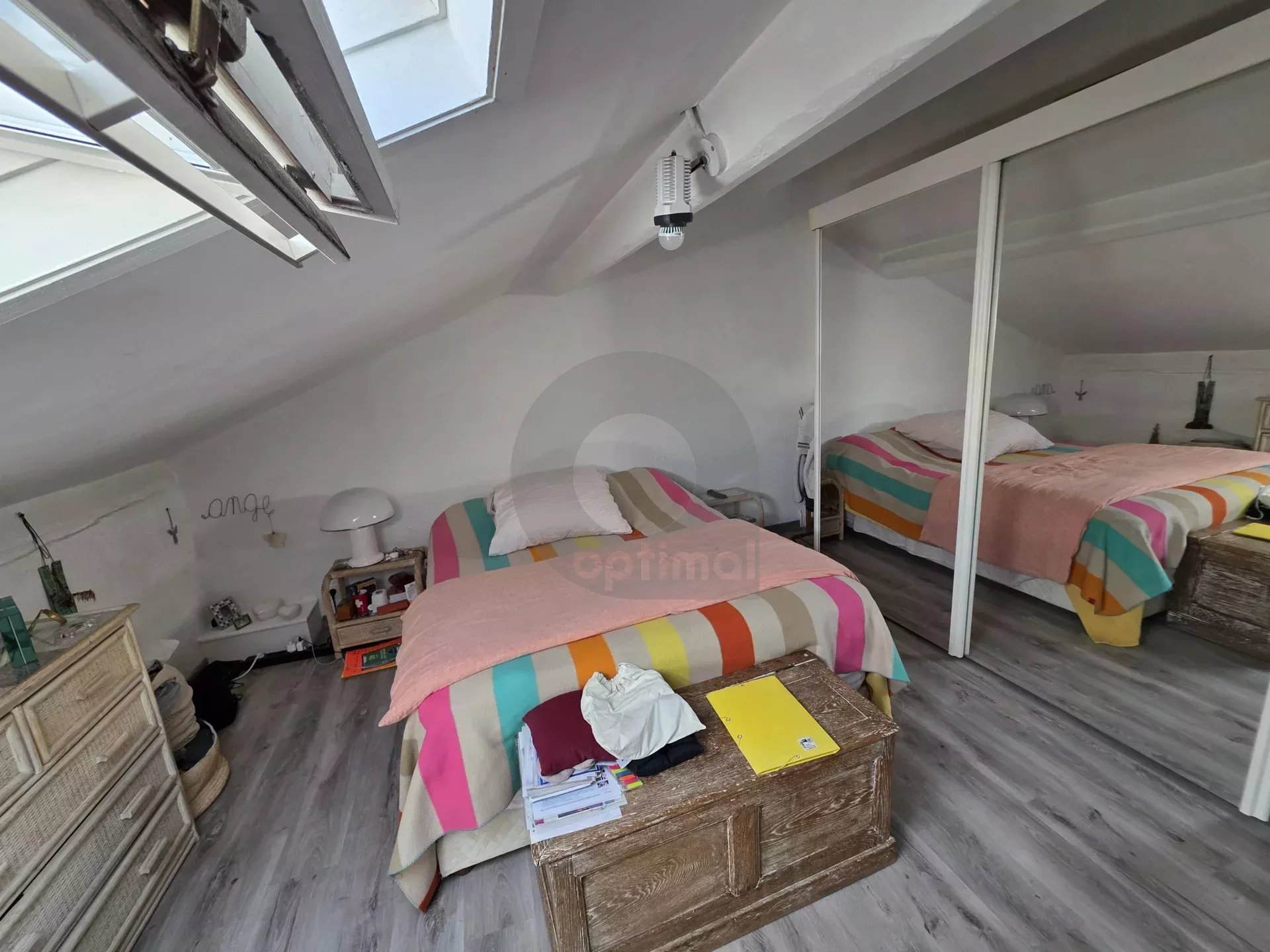 APPARTEMENT TROIS PIECES MENTON MAIRIE DERNIER ETAGE