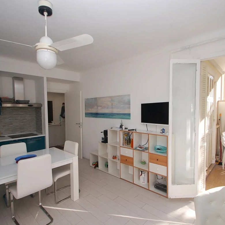 Menton Centenaire appartement d’angle