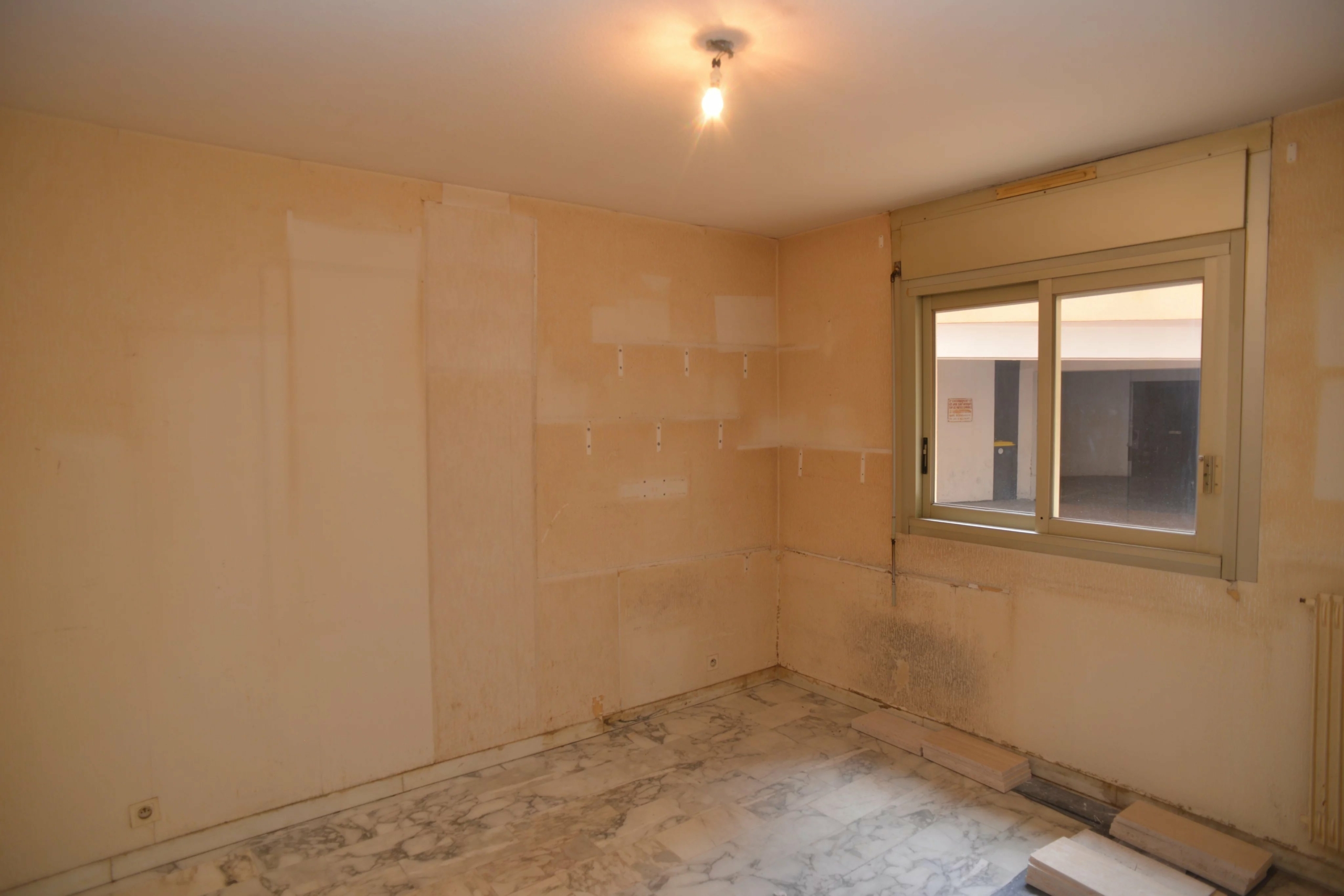 Menton – appartement deux pièces bord de mer à Garavan