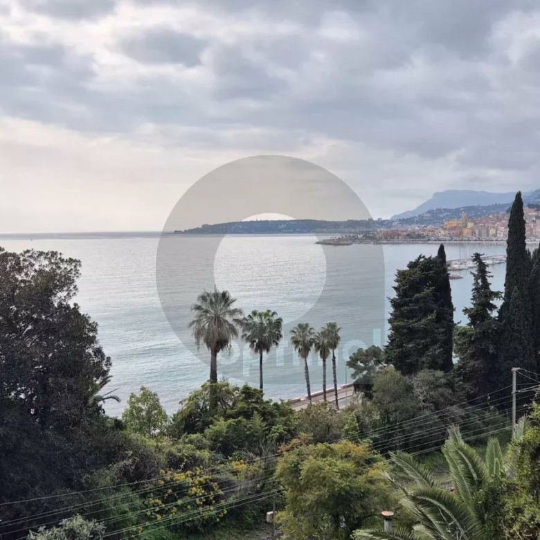🌿 Charmante Maison de Ville mitoyenne avec Vue  –Mer et Menton Quartier Garavan, Menton