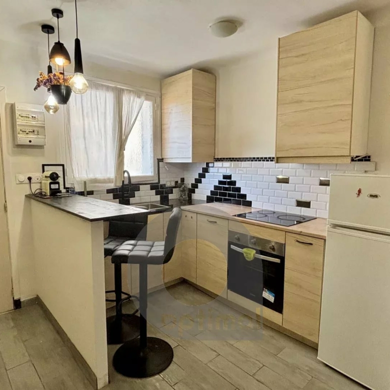 MENTON -Quartier du Centenaire , 2 pièces de 46.94m²