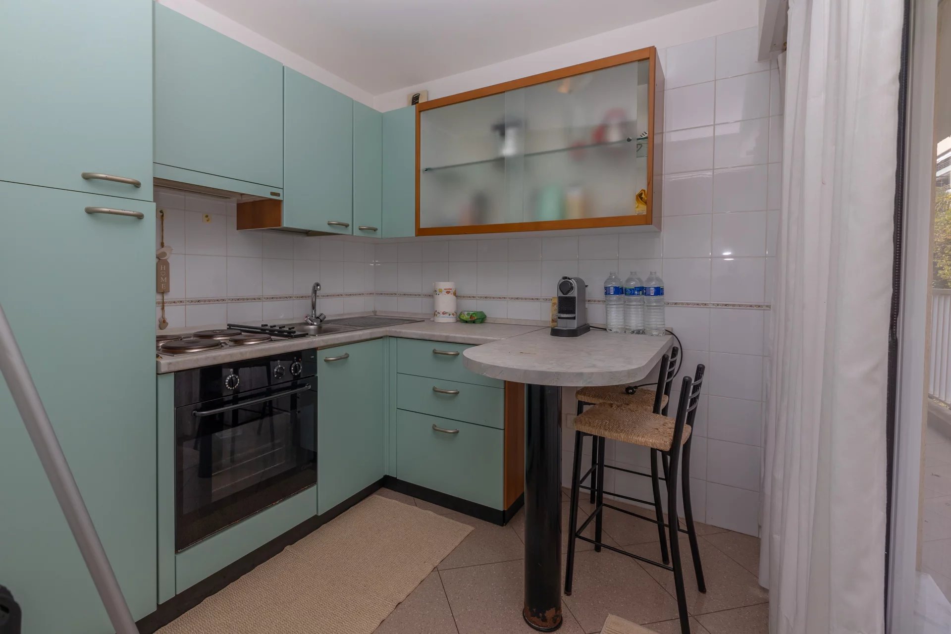 ROQUEBRUNE CAP-MARTIN – APPARTEMENT TROIS PIECES AVEC GRANDE TERRASSE, DEPENDANCE, CAVE ET PARKING