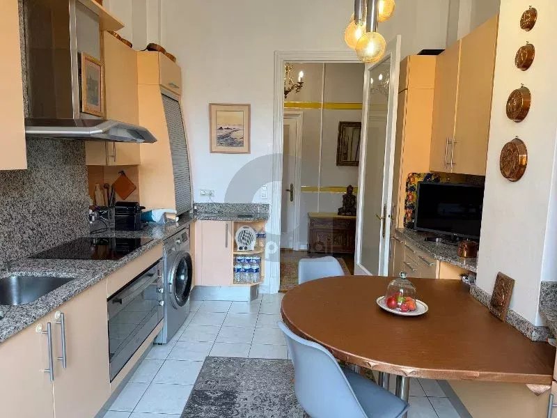 Appartement d’exception – Centre de Menton / Front de Mer