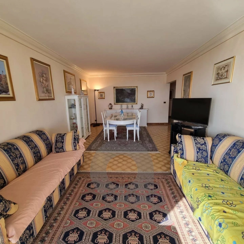 MENTON GARAVAN appartement terrasse front de mer