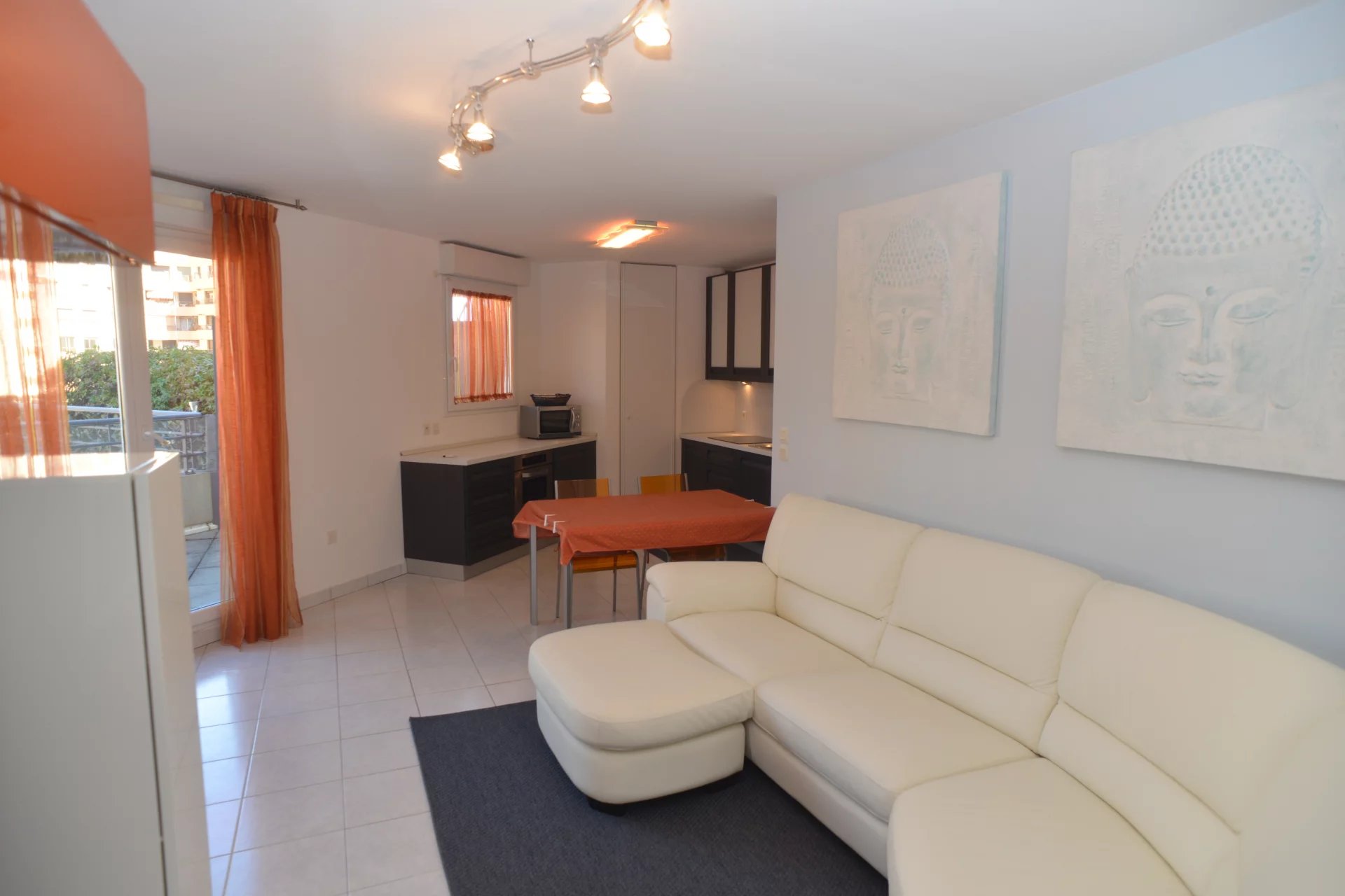 a49f79a5f45b35a6fd6e84138e4b1a7f_6e1588660b_1920-original-173666-0.jpg APPARTEMENT TROIS PIECES CARNOLES – ROQUEBRUNE CAP MARTIN
