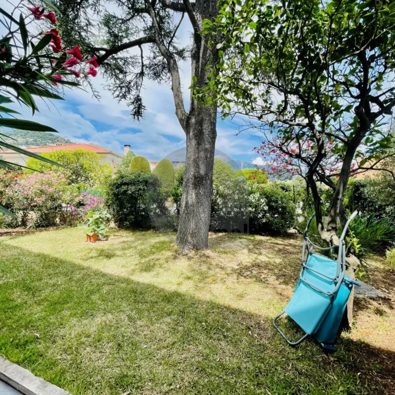 3 pièces plateau du Cap Martin avec JARDIN