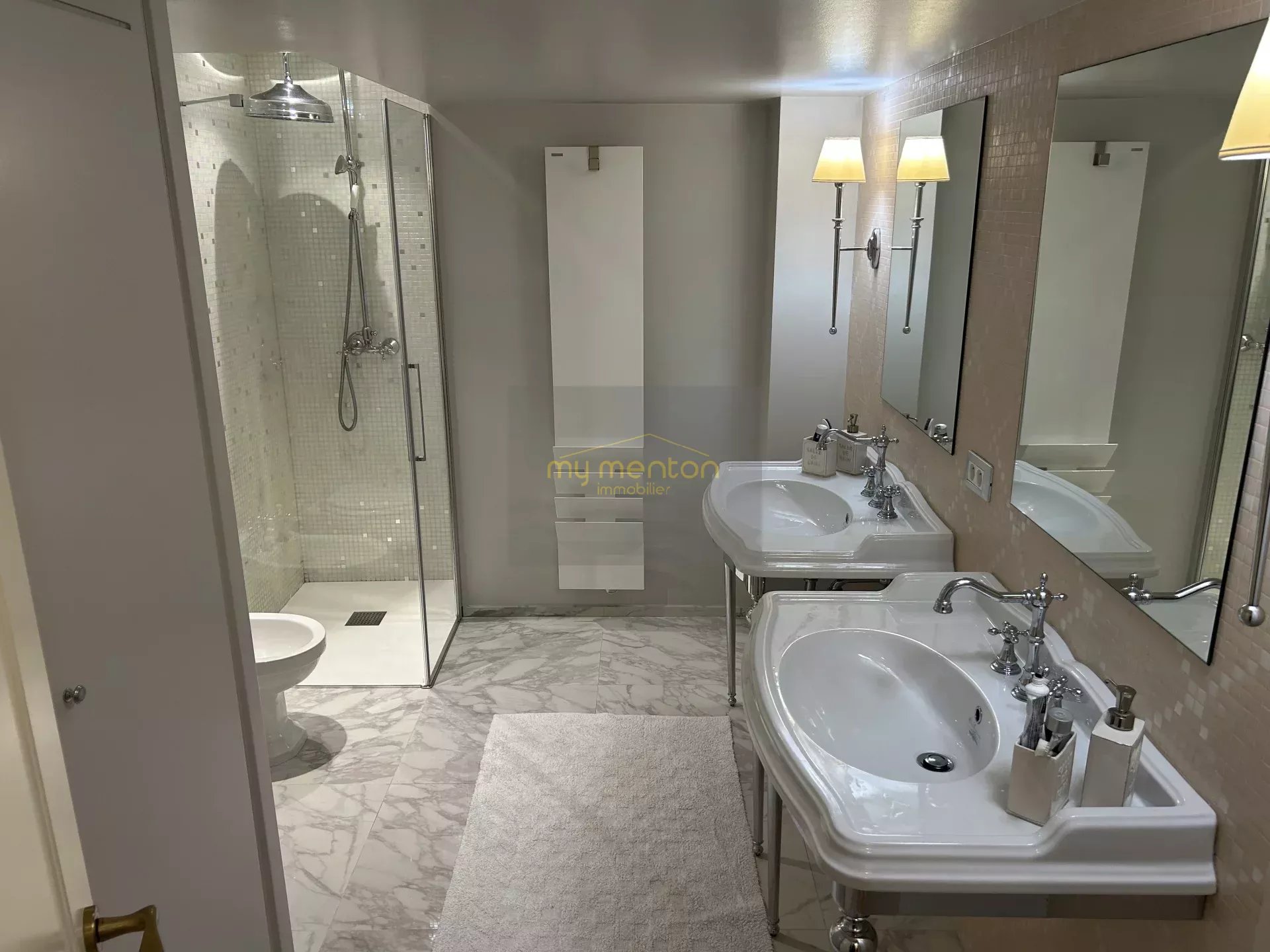 Menton Garavan – Luxueux 3 pièces avec vastes terrasses, vue mer panoramique