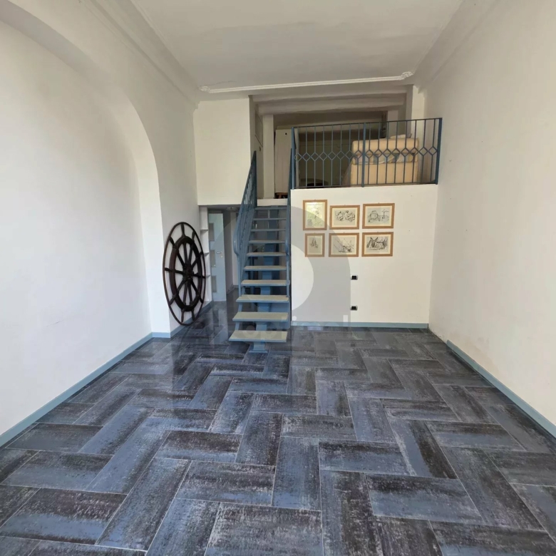 APPARTEMENT BOURGEOIS ORIGINAL MENTON GARAVAN GARAGE