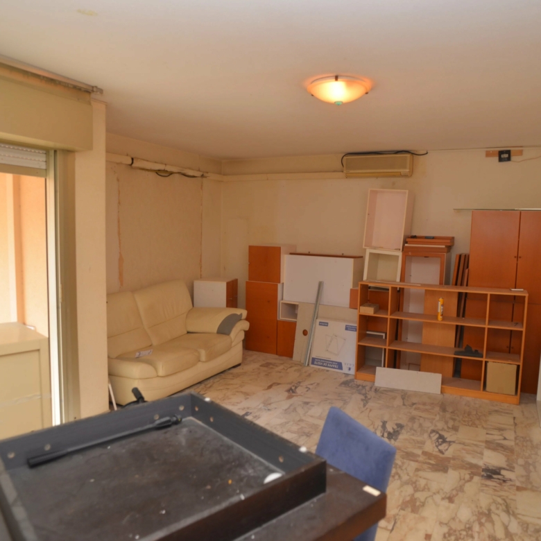 Menton – appartement deux pièces bord de mer à Garavan