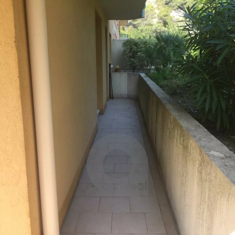 RCM Secteur Antoine Peglion – 2 pièces avec terrasse – Garage