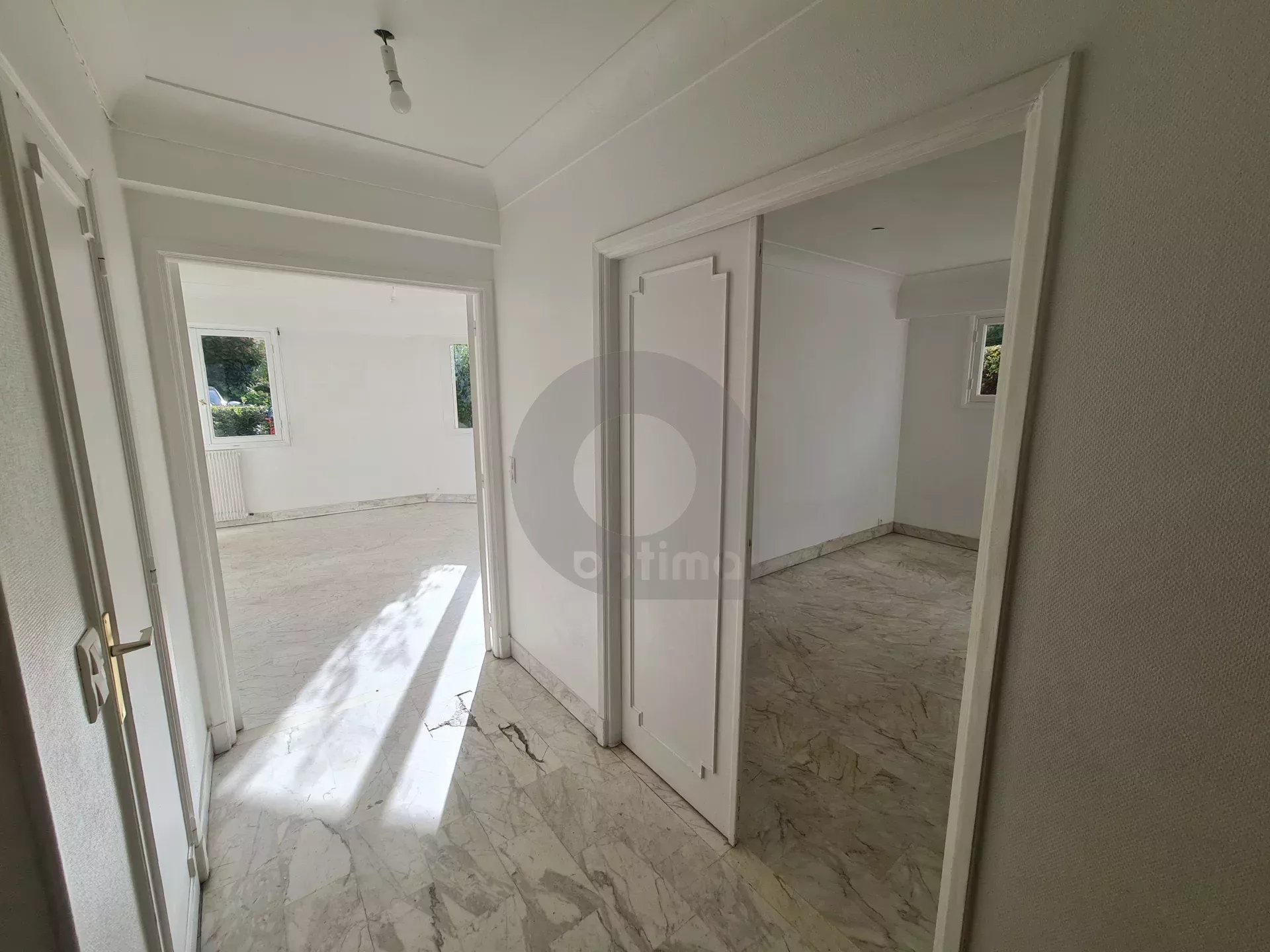 ad00dc7c3022655d3a2018ffbe09b1ce_b8ab4a68cc_1920-original-171668-0.jpg APPARTEMENT QUATRE PIECES MENTON COURS DU CENTENAIRE